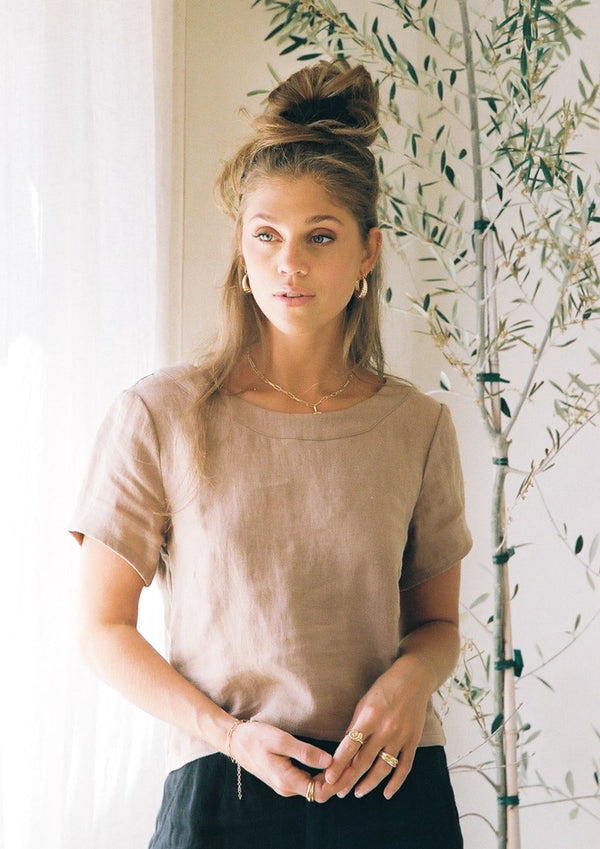 Hannah wears our Augusta Top in Heavy Twill in the colour Almond.